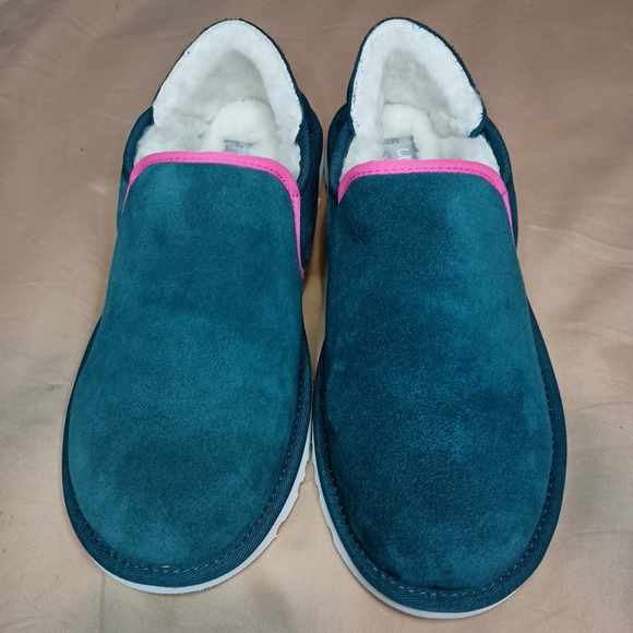 UGG Classic Men’s Slip-On UGG Suede Clogs Teal Pink Size 11 - Picture 1 of 7